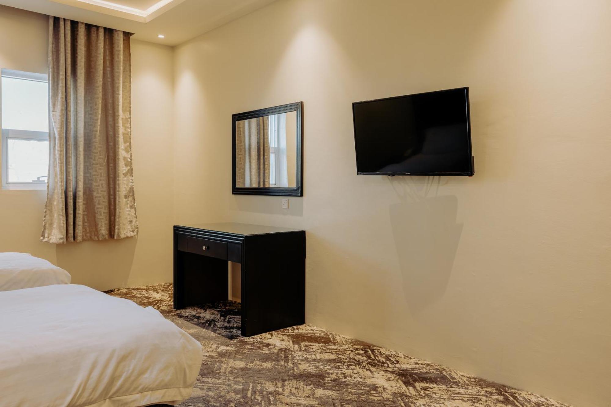 Radiha Hotel Suites Al Hawiyah Exterior foto